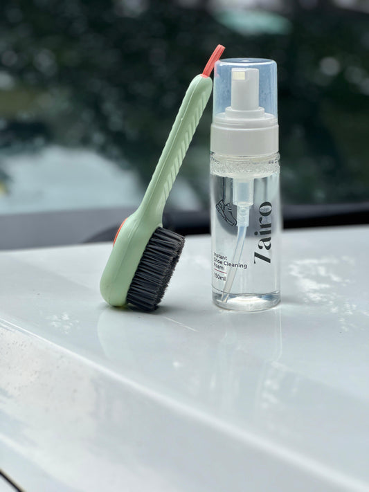 Zairo Instant Shoe Cleaning Kit – 150ml Foam Cleaner with Action Brush